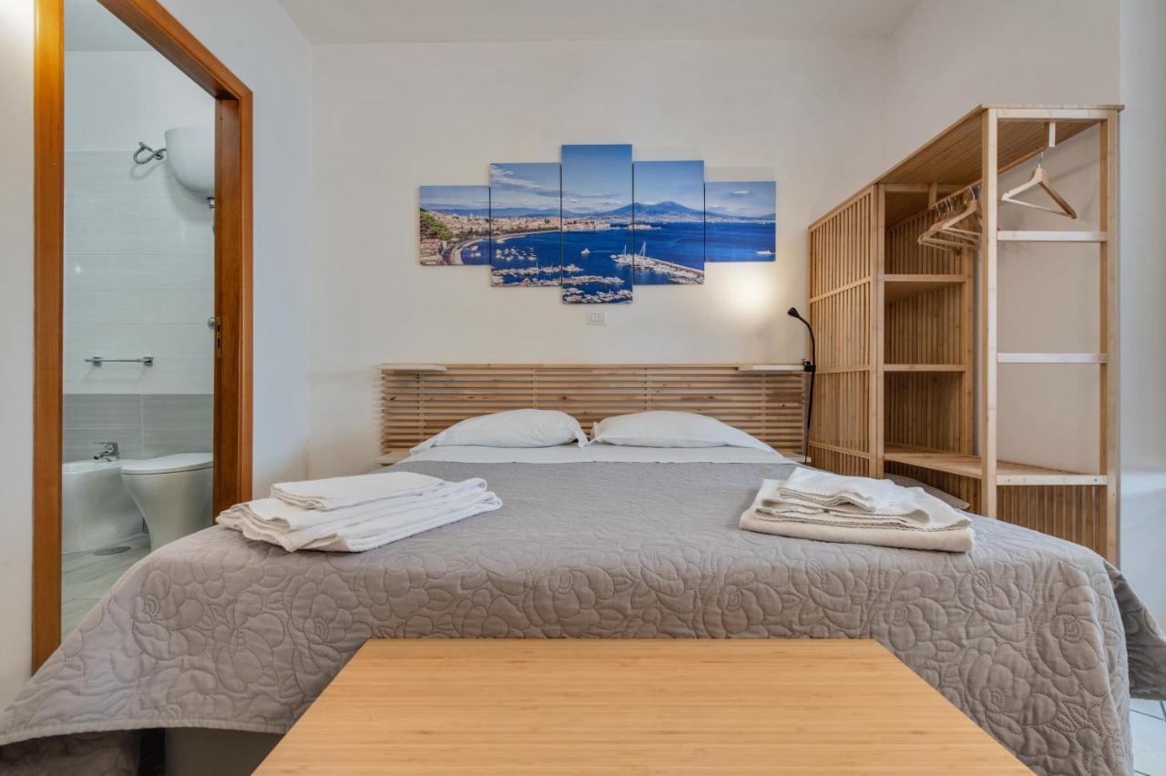 Spaccanapoli - Fully Equipped Studio ภายนอก รูปภาพ
